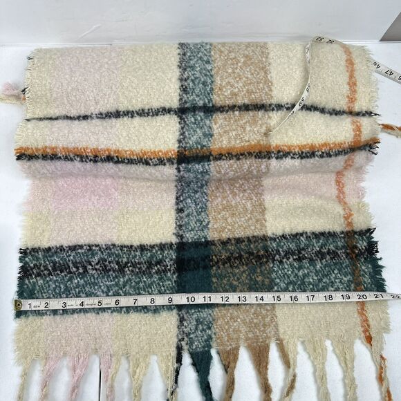 Steve Madden Blanket Scarf Plaid with Fringe Detail Cozy Warm Winter Multicolor - Picture 7 of 8